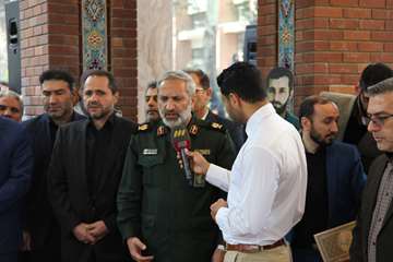 مراسم رونمایی از یادمان شهدای گمنام